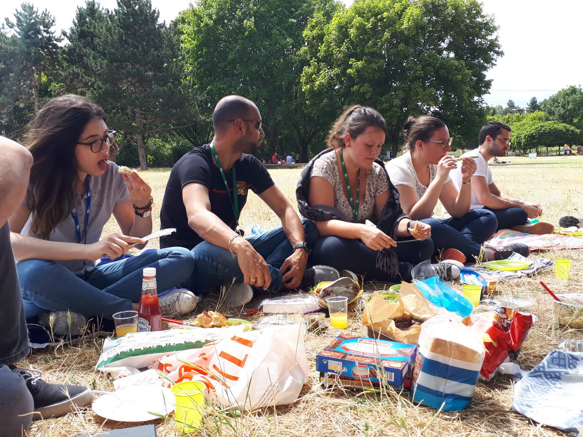 MarieRenty's tweet photo. Moment convivial et détente ⛱ de l'équipe #analyse et #comptage gaz de @RICE_Energy au parc des #Chanteraines après une semaine à #Sibelius. Et bienvenue aux 2 nouveaux embauchés ! 🍾 #TogetherAtSibelius https://t.co/XhUlkskGyc