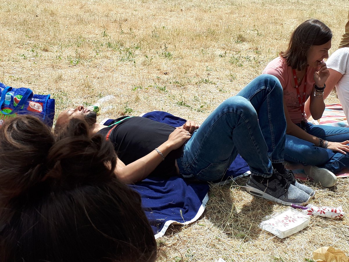 MarieRenty's tweet photo. Moment convivial et détente ⛱ de l'équipe #analyse et #comptage gaz de @RICE_Energy au parc des #Chanteraines après une semaine à #Sibelius. Et bienvenue aux 2 nouveaux embauchés ! 🍾 #TogetherAtSibelius https://t.co/XhUlkskGyc