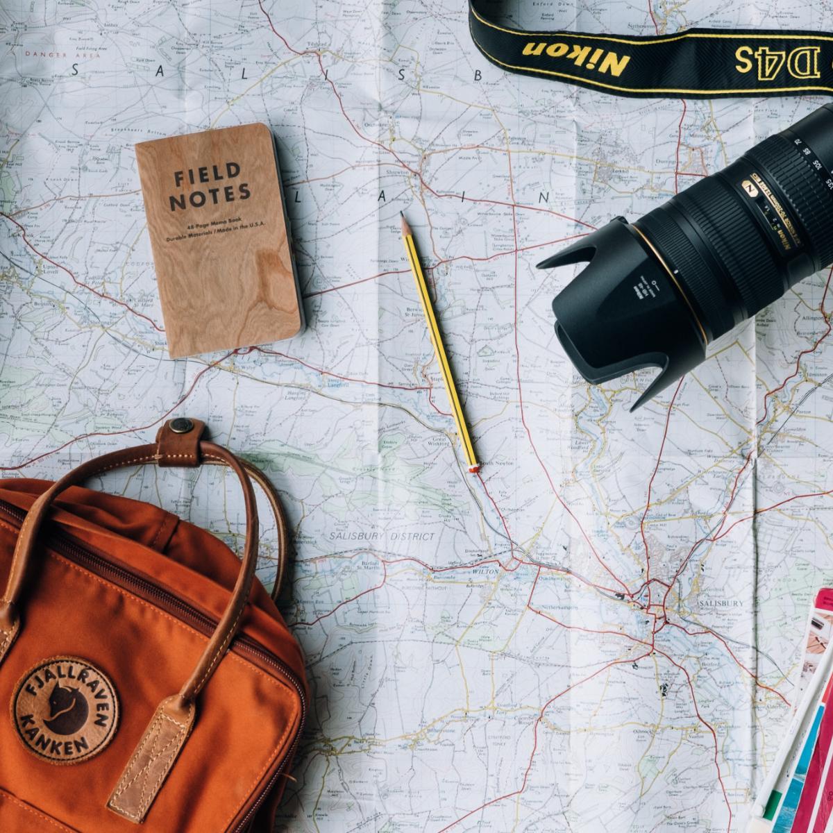 laposadapintada's tweet photo. What's the first thing you do when you plan a trip? https://t.co/hA2tRzk8F8