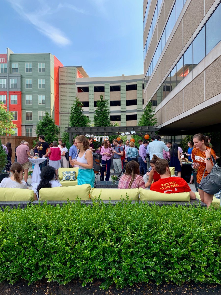 #PatioSZN is our favorite time of the year at CPD! Thanks to everyone who came out last night! #cambridgepark #CPD #tenantevents #LFRREP #outdoorevents #popupbar