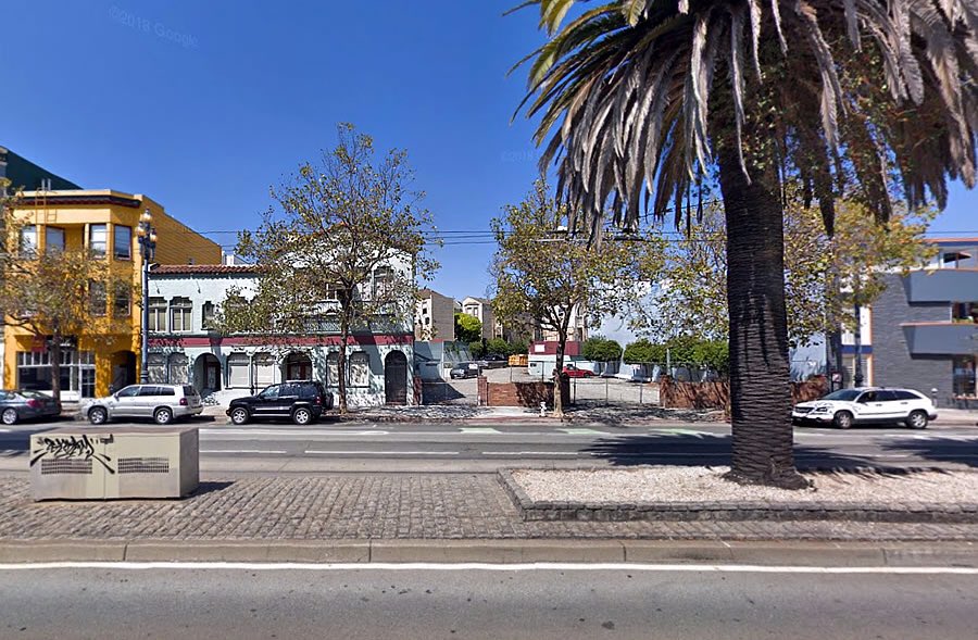 Market Street mortuary redevelopment on the border of #DuboceTriange and #TheCastro formally breaks ground today #RealestateSF socketsite.com/archives/2019/…