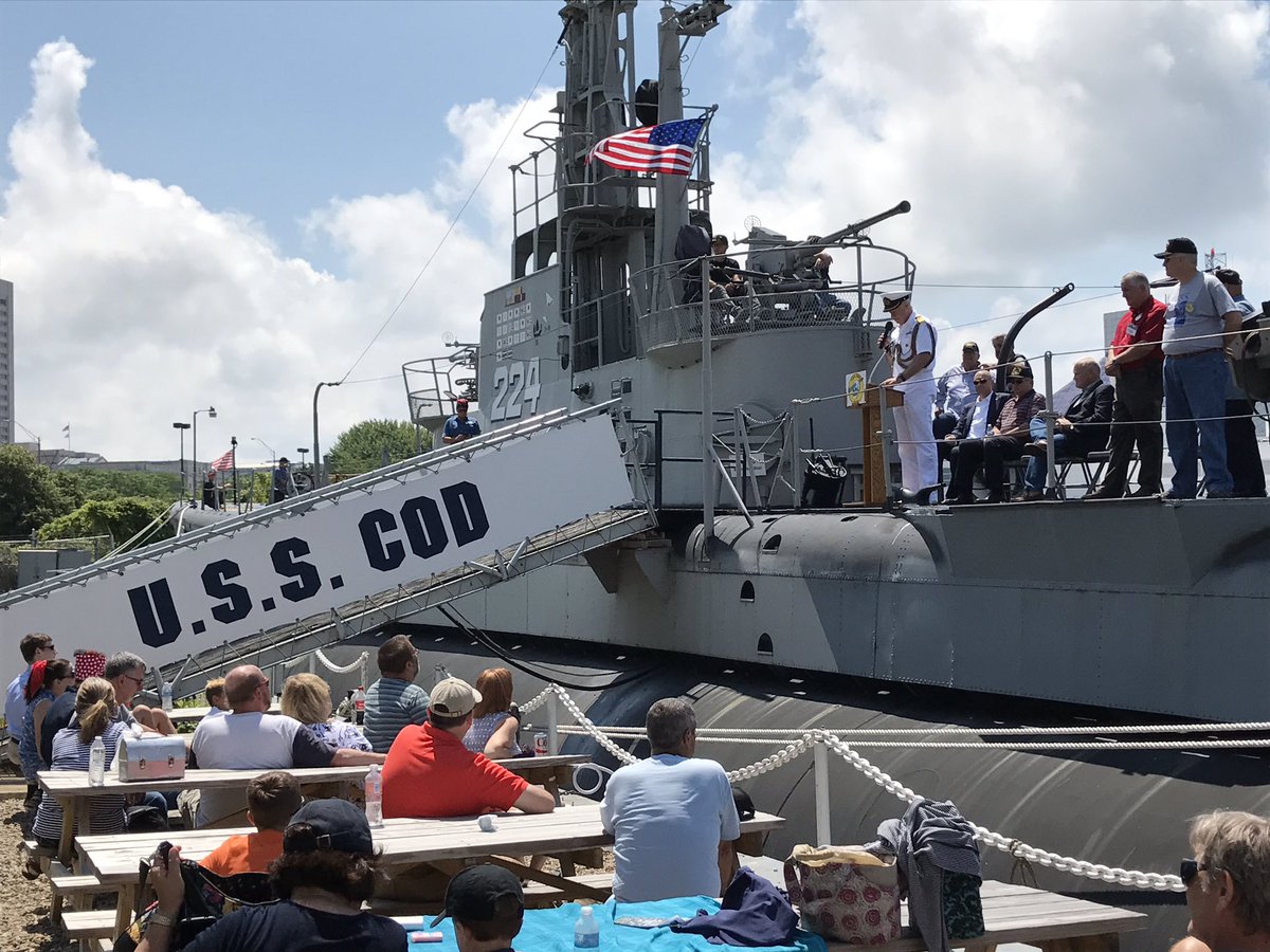 NLintheUSA's tweet photo. As the representative for the Kingdom of the Netherlands, Naval and Assistant Defense Attaché Captain @HugoAmmerlaan will attend the rescue commemoration of #USSCod in #Cleveland, Ohio. https://t.co/kohsdaS5p5 https://t.co/PSQxCCqheU