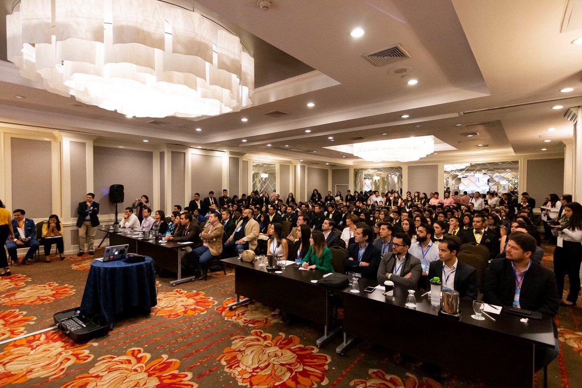 enactusgt's tweet photo. Estamos en la Asignación de Ligas #EnactusSummit #WeAllWin https://t.co/1sHjevEqBY