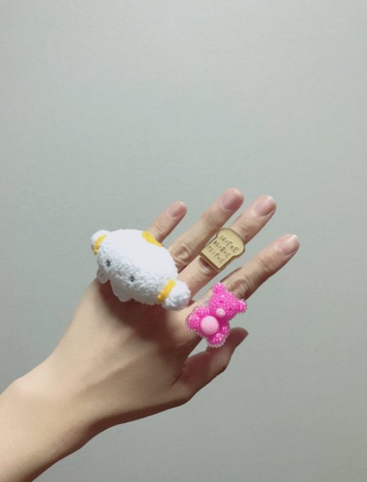 今まで全然アクセサリーに興味なかったけど、最近幼児のアクセサリーがめちゃくちゃ気になる 