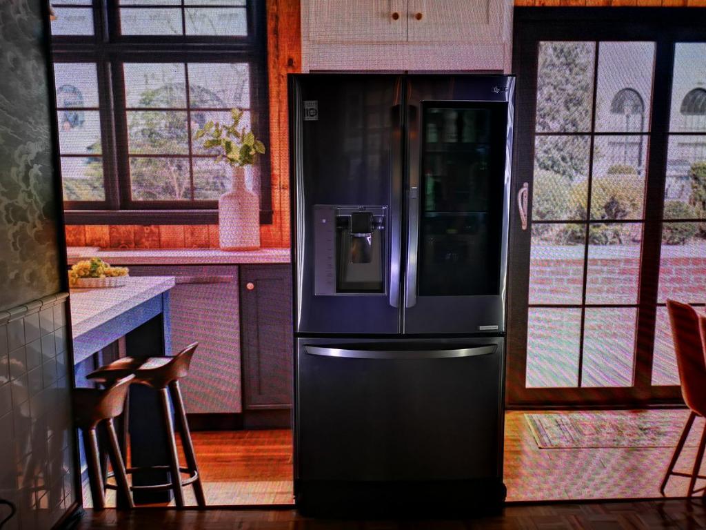 LGMexico's tweet photo. RT @PCWorldMexico @LGMexico Está presentando su nuevo #LGInstaViewDID
#TocTocMiraAdentro que se caracteriza por tener una puerta con un cristal que puede iluminarse para poder ver el interior sin necesidad de abrir el equipo. #KnockTwiceSeeInside https://t.co/2G4zBrejHg