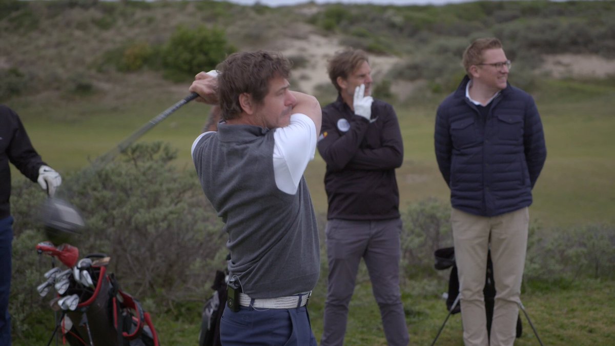 Vanavond om 21.30 uur op NPO1 de laatste ‘Jaïr in Goed Gezelschap’ met dé boekingsagent van oa. @martingarrix en @dondiablo @jasja_ en vastgoedman @mdegruyter die ondanks zijn ziekte alles, maar dan ook werkelijk waar alles, uit zijn leven haalt.