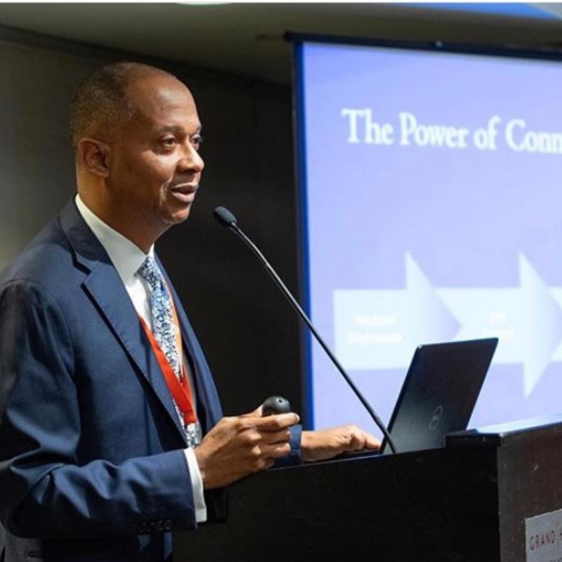 TDSandCo's tweet photo. Two weeks ago, Dallas was invited to speak at the MLT 15th anniversary event on "How to Unleash a Champion's Mindset." We're proud to be led by someone whose mission is to make an impact everywhere he goes! #fbf #tdsandco #MLT15 #championmindset #cre #leadersofthepride https://t.co/XSrUoHpDzZ