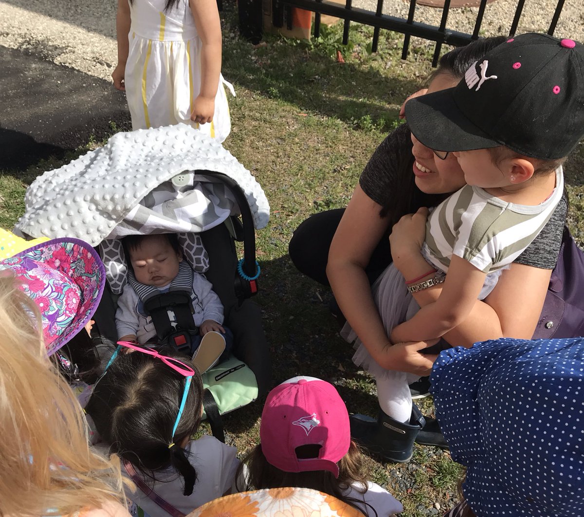 BHbeginnings's tweet photo. We had a special visitor for Mrs. Glass’ baby shower.  Mrs. Burgos and baby’s TJ came to say Hi. #seeBH #BHgirls #winnipeg https://t.co/UKIs7eEPpg