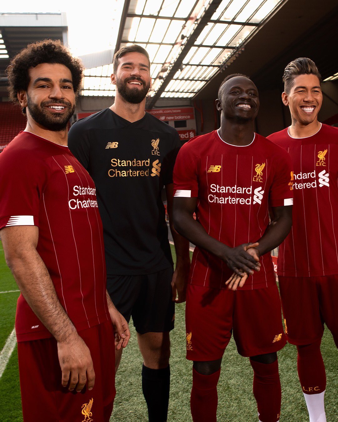 New Balance Colombia on Twitter: "Liverpool es vida. it! ¡La camiseta del @LFC ya está disponible en #TiendasNB de Bogotá! #NBFootball #LiveIt #LFC @NBFootball https://t.co/bAydwFeOkw" / Twitter