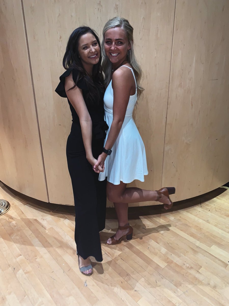 haleynetherton_'s tweet photo. happy birthday to one of my best friendss! i love you so much grace, i love our friendship and the way we are always laughing and being goofy together, i hope ur day today is amazing! i miss u more than u know!!💕💕  @gracemattingly_ https://t.co/qcU4QngI7U