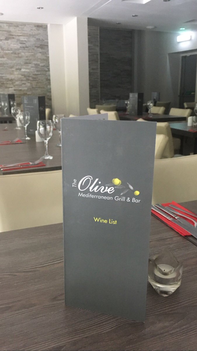 TheOliveLeeds's tweet photo. Itโs Friday at last ...Wine ๐ท , Prosecco ๐พ๐ฅ, beer ๐ป & cocktails ๐น ๐ธ await you at The Olive Chapel Allerton tonight... 0113 2691007 https://t.co/5TlbDdinbQ #friday #theweekend #northleeds #foodofleeds #studentsofleeds #peopleofleeds #ls7 https://t.co/7JXbyKzVkk