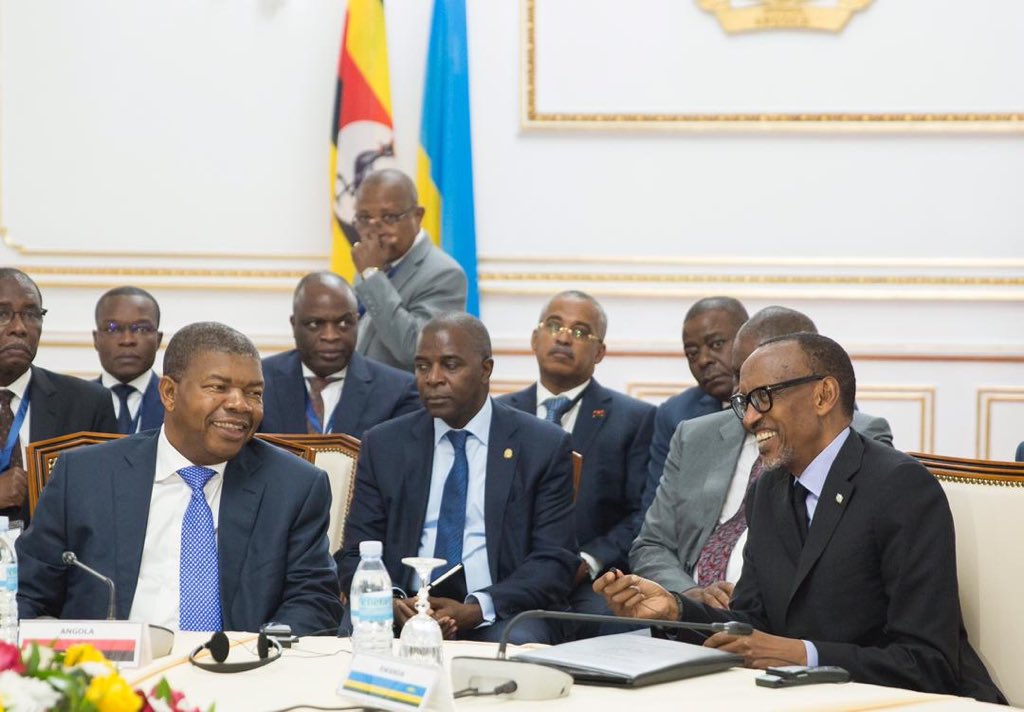 UrugwiroVillage's tweet photo. Presidents Kagame, Lourenço,Tshisekedi and Museveni today held a Quadripartite Summit in Luanda.The summit stressed the importance of permanent,frank,open multilateral&amp;bilateral dialogue for the consolidation of peace&amp;security in the region &amp; as a premise for economic integration https://t.co/FRJ2D80E8X