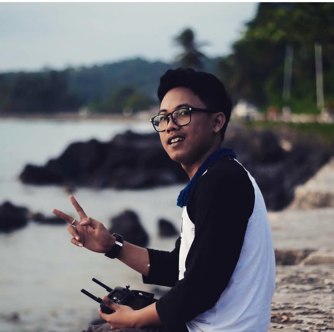 ynmc18's tweet image. Dari pilihan bijak
#85JutaRakyatTolakJokowi 
#MatikanTVAdaJae 
#MenangDustaItuNista 
#KamiRakyatOposisi 
#85JutaRakyatMenolakJokowi 
#TolakBonekaDuaPeriode