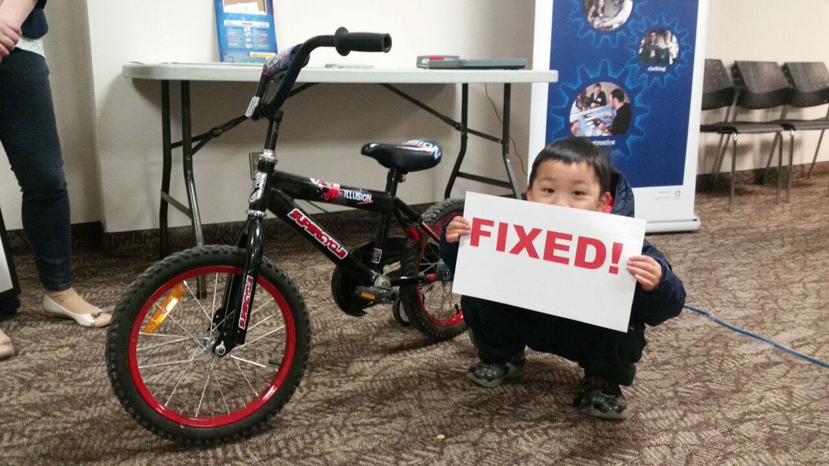 BramptonLibrary's tweet image. Got a household item that isn&apos;t working quite like it should? Our fixers will be ready and waiting to tackle all sorts of repairs at #SpringdaleBranch on July 20th for another Repair Cafe! See you there 🛠️👓🚲🛋️ ow.ly/mC4f50uUaX2