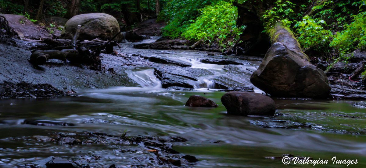 ValkyrianI's tweet photo. I've been playing with exposure to really capture the beauty of some of the places I visit. How do you guys think it turned out? #picoftheday #Beautiful #Nature #EternalFlame https://t.co/IhOgermlZV