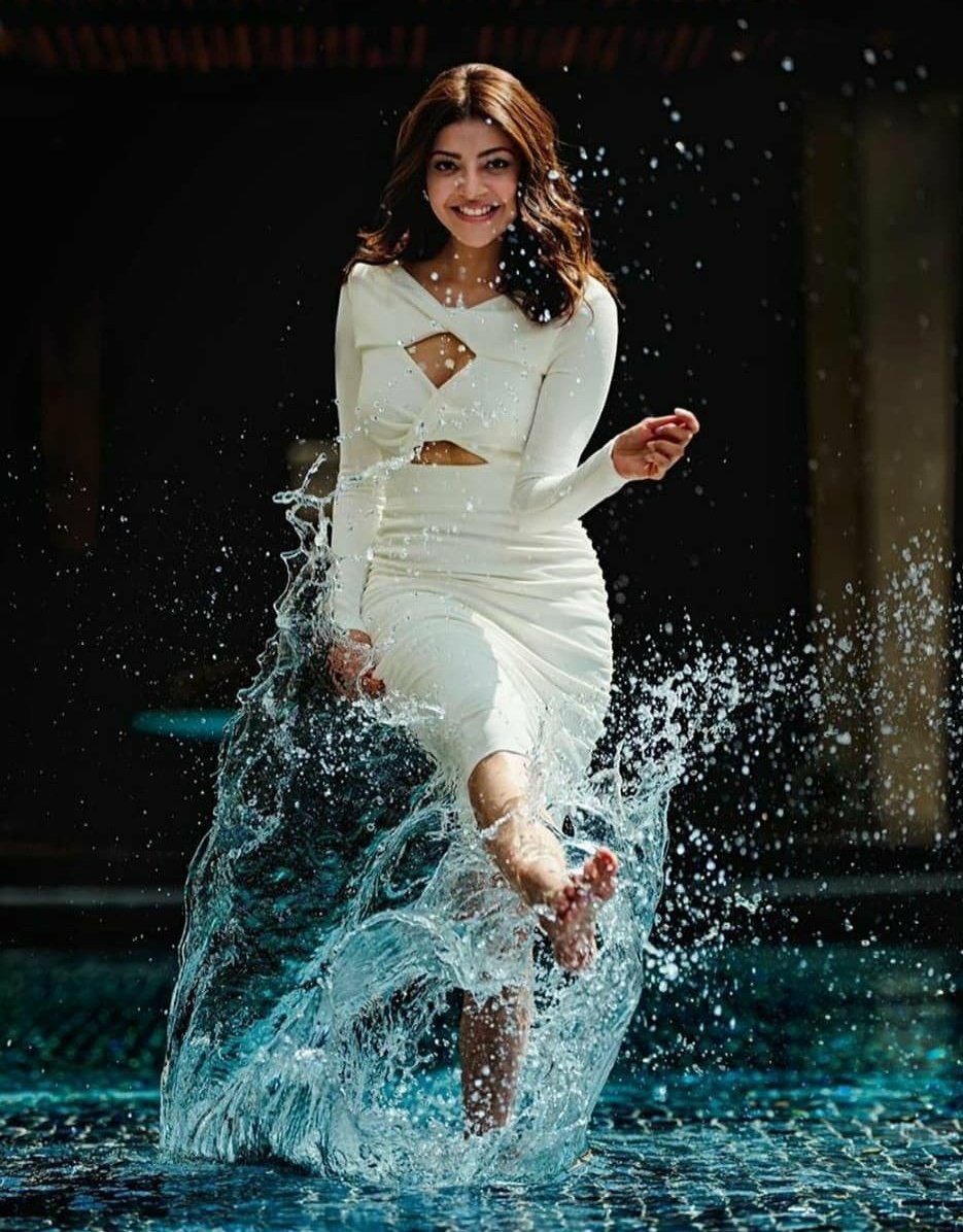 ashok_bigil123's tweet photo. Gorgeous @MsKajalAggarwal😍😍😍😍😘😘😘 https://t.co/UZiQlCu2xx