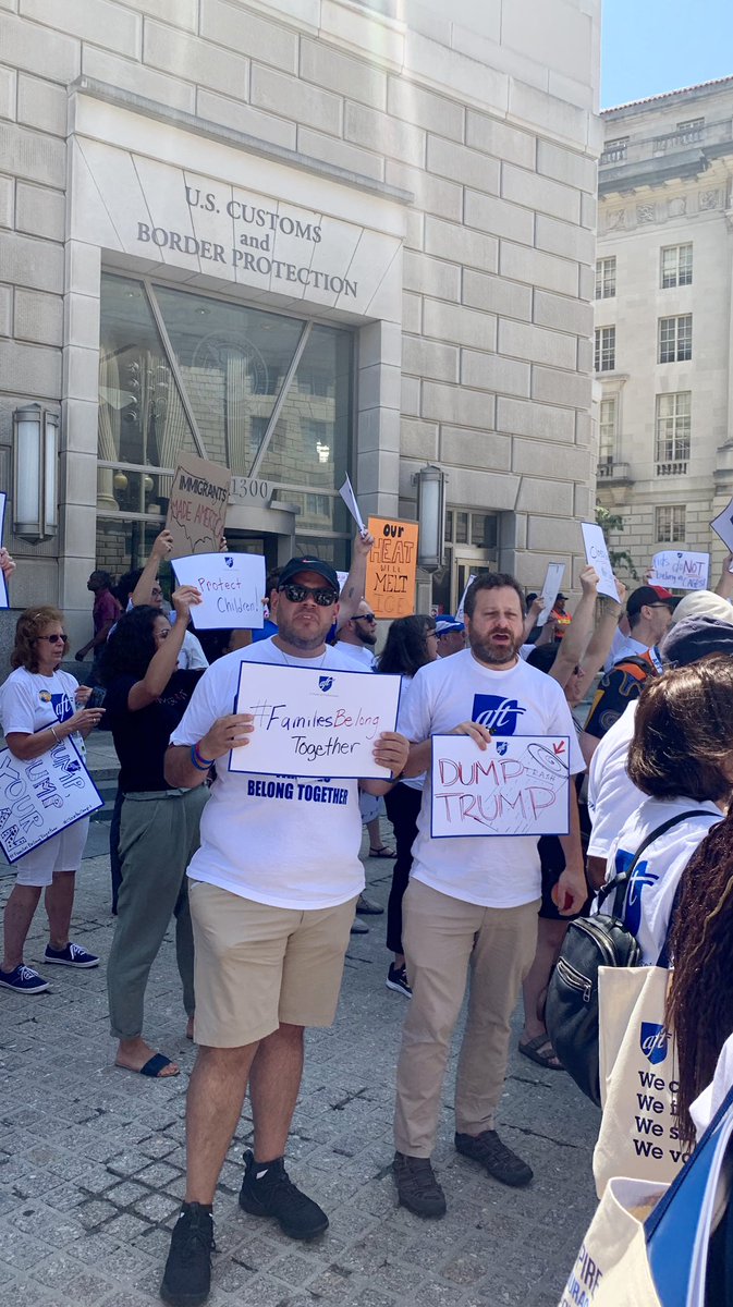 coachNicodemo's tweet photo. Joining my @AFTunion brothers and sisters in protesting @realDonaldTrump inhumane policies of family separation and kids in cages. #FamiliesBelongTogether #TEACH19 #CloseTheConcentrationCamps @nysut https://t.co/CglBAfxPYn