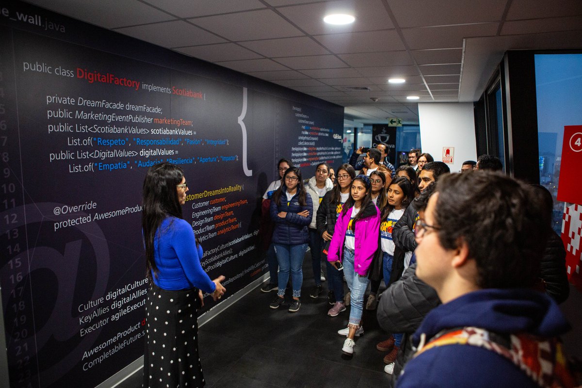 cdcudep's tweet photo. #InnovationBootcampUDEP 💡💯
Esta semana, 24 alumnos de las carreras de ADE, ADS, IIS, ECO y DER de campus Piura y Lima de la @UDEP asumen los retos asignados por @ScotiabankPE ¡Éxitos a todos los equipos!
#PerfilUDEP #DesignThinkingUDEP https://t.co/4yDOyzR9Vh