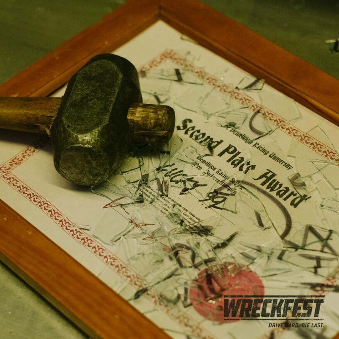 No one remembers losers.

Carnage is coming.

#Wreckfest #DriveHardDieLast