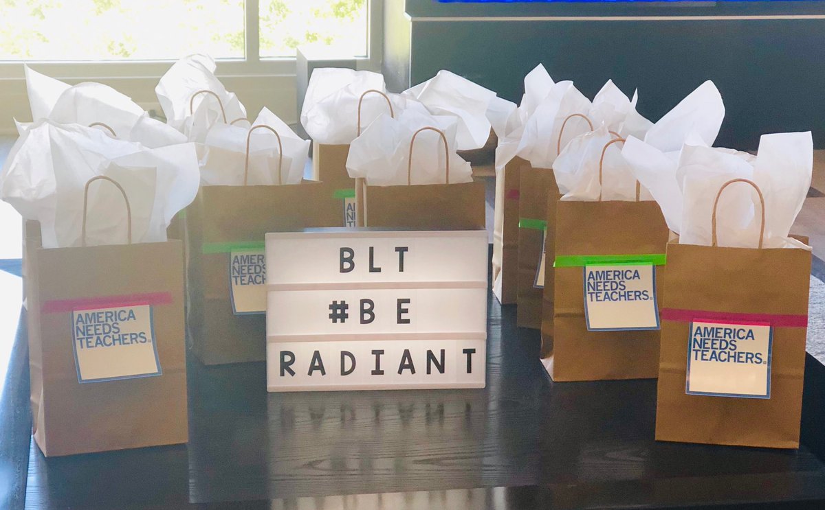 MillerDelaine's tweet photo. Radiant leadership team is beginning our journey today!! ☀️❤️#BeRadiant #waukthetalk https://t.co/kzAUOoRXsW