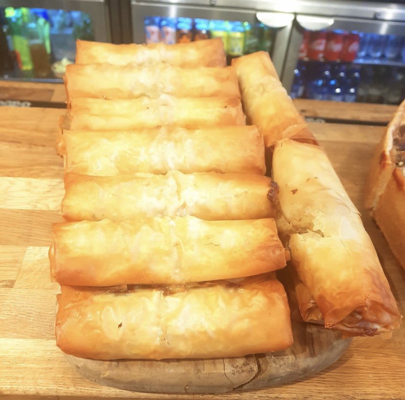 EscaClapham's tweet photo. Venison pastry only @escaclapham 

#venison #venisonrecipes #pastry #pastrychef #bakery #foodie #foodporn #foodiesofinstagram #lovefood #goodfood #freshlybakedbread #escaclapham #claphamcommon https://t.co/B0wesnx4YJ