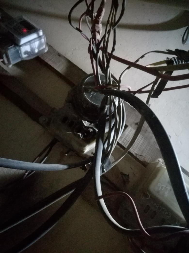 QuranHadeees's tweet photo. #HowToUpGradeElectricSystem https://t.co/tSSi6oxixx