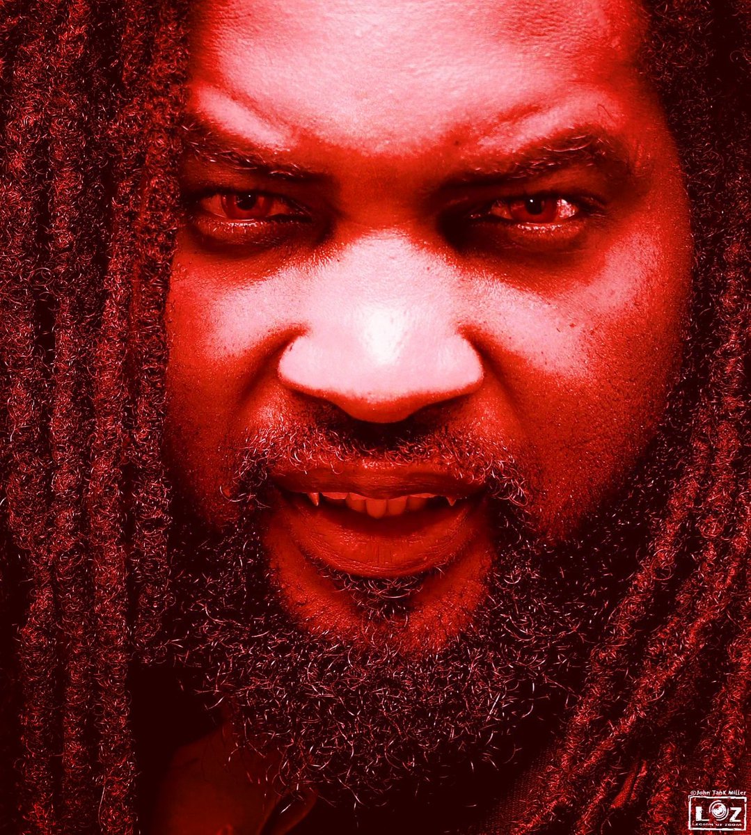 KindredKymari's tweet photo. #gotred 🦇🦇 https://t.co/lwpd2Wx8Lg
