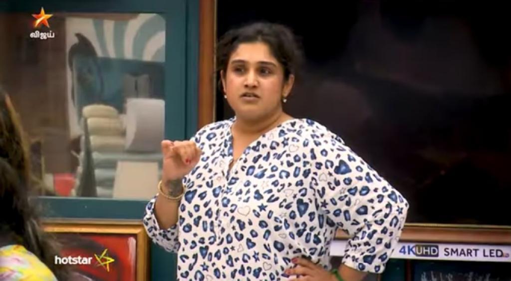 VanithaArmy's tweet photo. @LosliyaArmy @vijaytelevision டேய் எவன்டா அக்காவ உசுப்பேத்தி விட்டது. டேய் தர்சன் உனக்கு அவ்வளவு தான் சொல்லிட்டேன் https://t.co/47CqOBT522