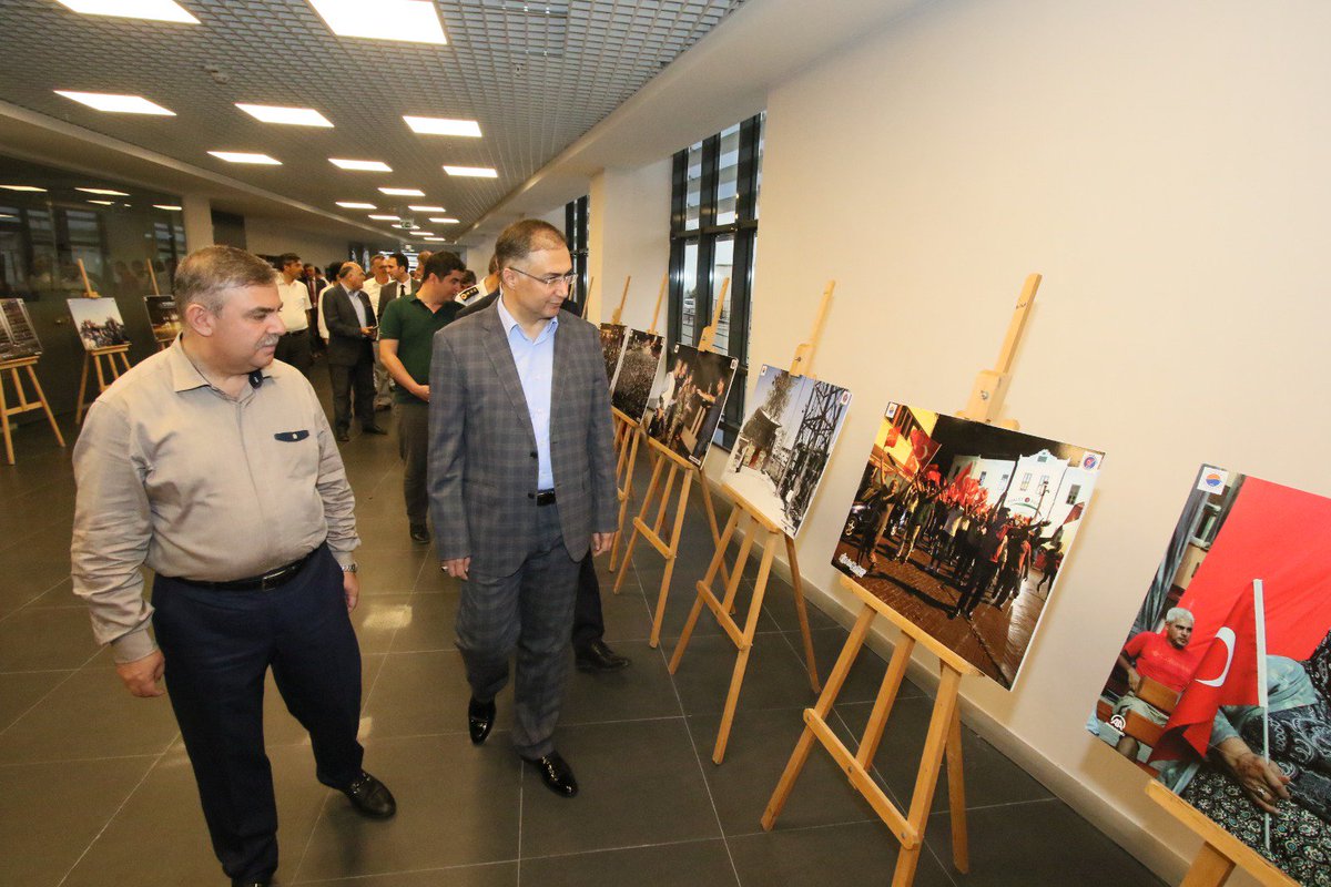 Valimiz Köksal Şakalar,15 Temmuz Demokrasi ve Milli Birlik Günü  Etkinlikleri kapsamında Sinop Üniversitesi Rektörlüğü, Sinop 15 Eylül Gazeteciler Cemiyeti  ve Sinop AA Bürosunca düzenlenen 15 Temmuz Demokrasi ve Milli Birlik Günü  Temalı Fotoğraf Sergisi açılışına katıldı.