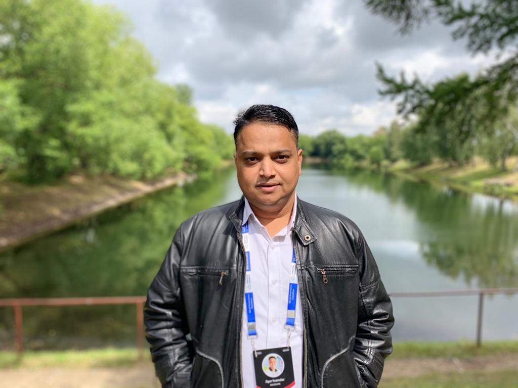 jigar_inamdar's tweet photo. Leaving Moscow tonight
with nice memories..
Going to St. Petersburg for next 2 days of 4th edition of World Governance Expedition 2019, Russia
#governspired
#IndiaVisitsRussia
#VisionIndiaFoundation https://t.co/8LaOSjGthO