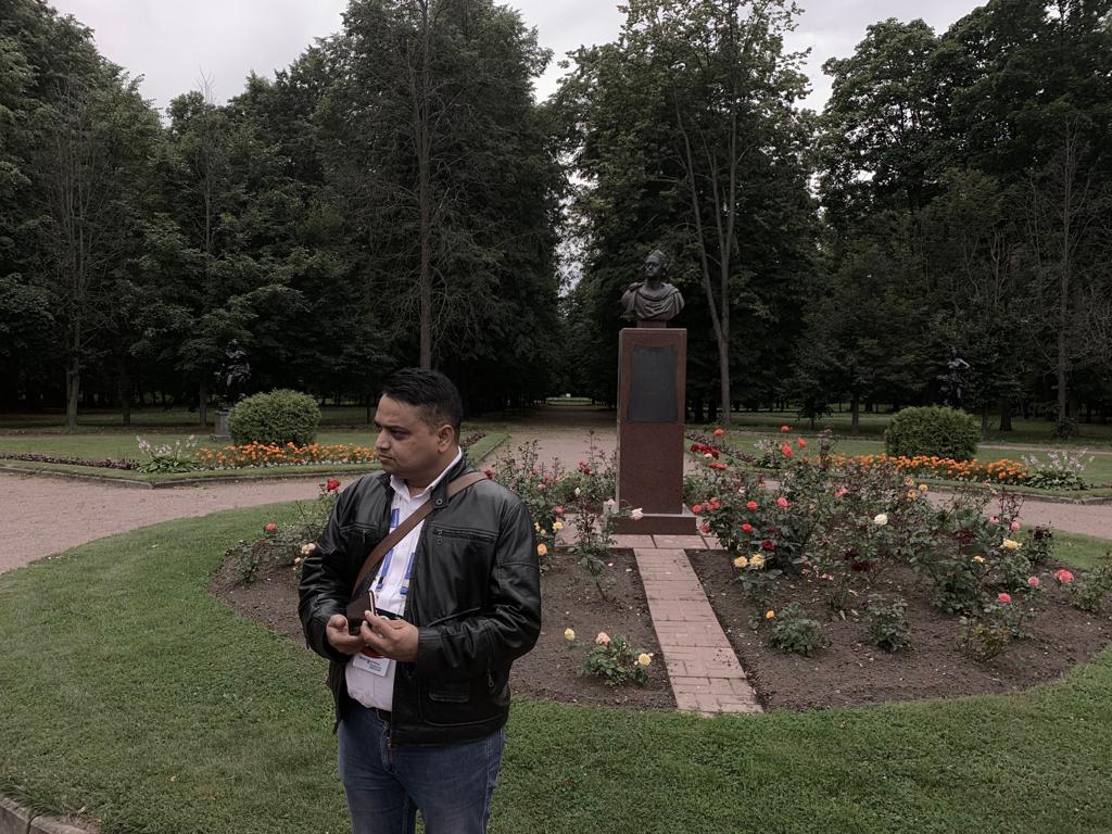 jigar_inamdar's tweet photo. Leaving Moscow tonight
with nice memories..
Going to St. Petersburg for next 2 days of 4th edition of World Governance Expedition 2019, Russia
#governspired
#IndiaVisitsRussia
#VisionIndiaFoundation https://t.co/kocvz2I0D4