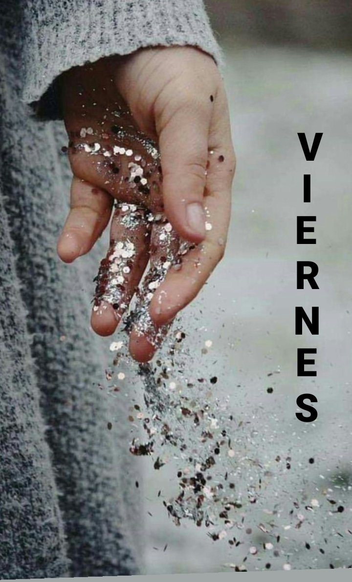 _AleRubio_'s tweet image. Amar más y odiar menos. Escuchar más y hablar menos. Disfrutar más y quejarse menos.