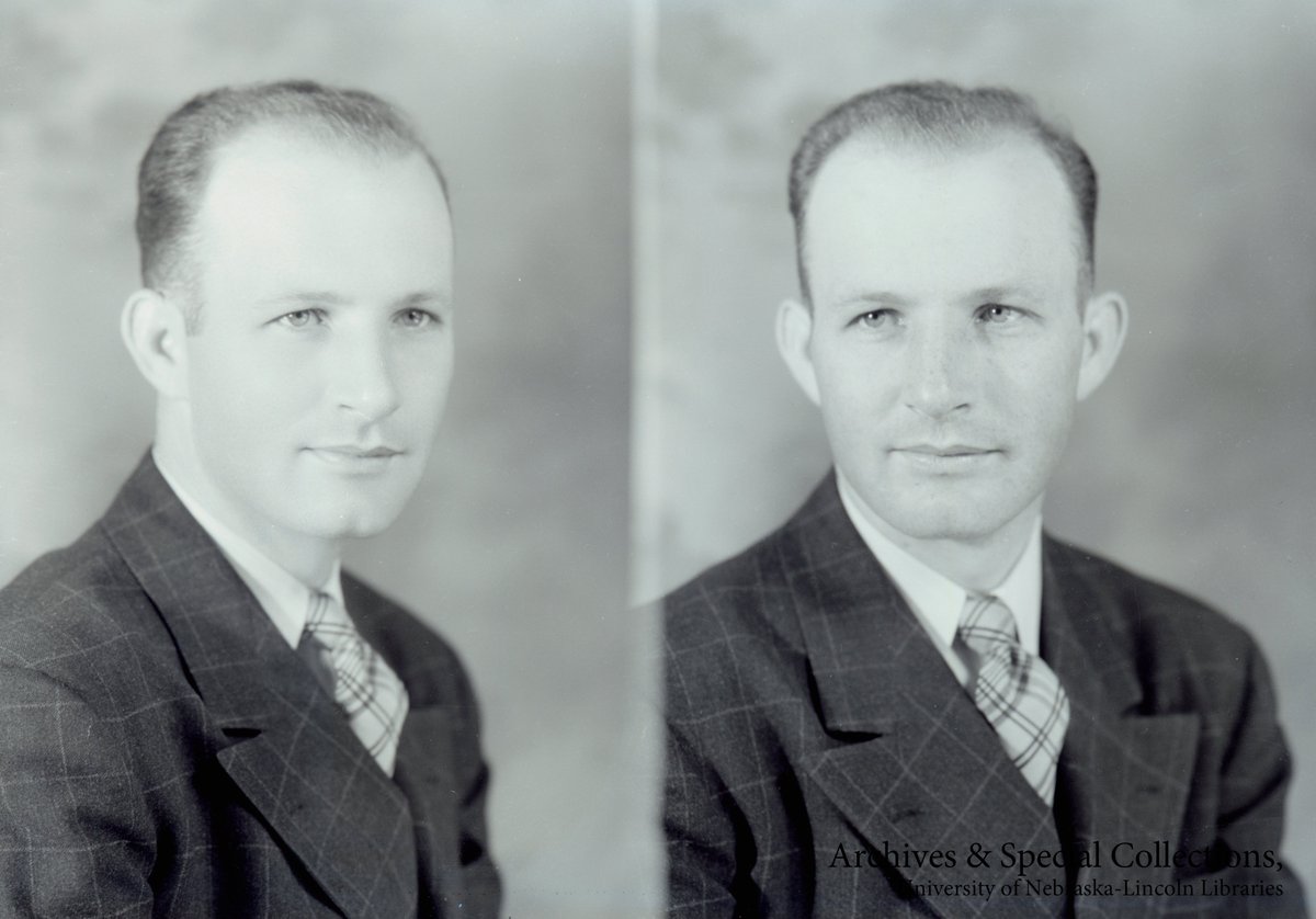 UNLarchives's tweet photo. We're loving the #windowpaneplaid in this #FashionFriday look, worn in 1937 by county agent Walter E. Spilker of Columbus, Nebraska. #menswear #Mensfashion @NEColumbus https://t.co/bhBM74VmhH
