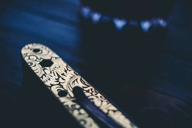 875fps's tweet photo. Another photo of this beautiful scrolling with that @bigdogcreations did for me. This was created to give to a guy's grandfather as a gift for his 90th birthday!  If you look closely, you can see his initials hidden in the design. 🤯
.
#brasswerx #bws… https://t.co/Gerh349SeH https://t.co/nXF9bVclYn