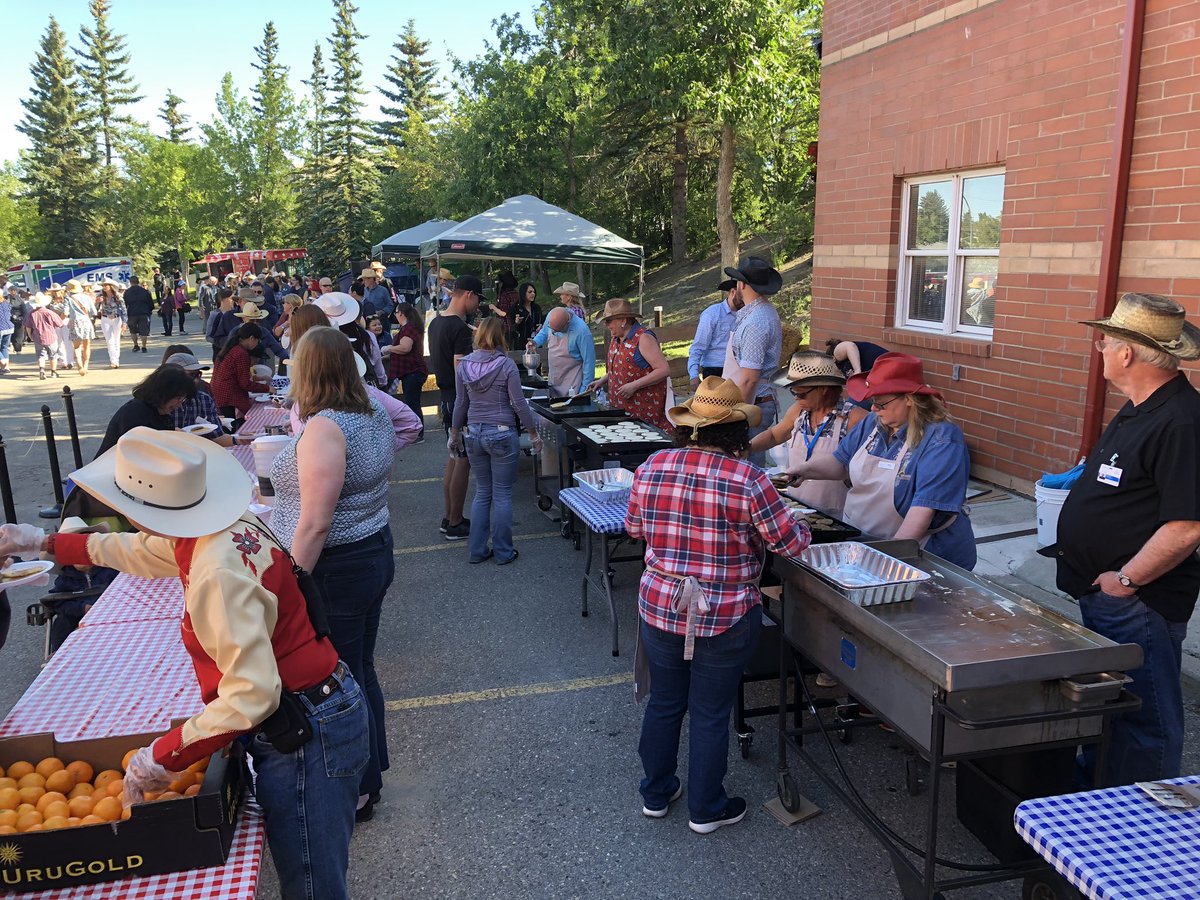 BigFishStaffing's tweet photo. DDRC 2019 Stampede Breakfast! 
If you didn’t make it this year, make sure to get out in 2020! 
A worthy cause to support... https://t.co/R8kJtXmIaV