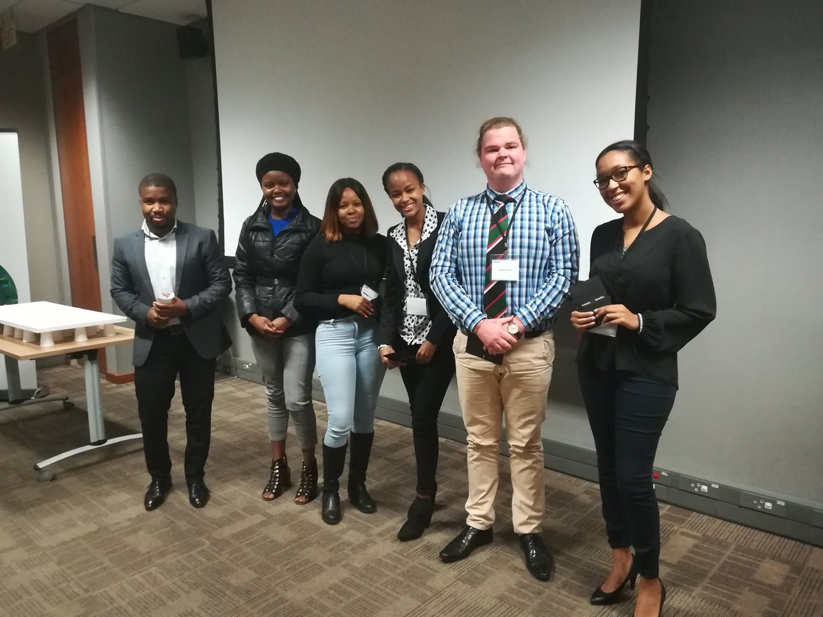 _Zandie_'s tweet photo. Prize giving... Everyone is a winner 👏🏿 #JoinDeloitte #DeloitteVac @myDeloitte https://t.co/feNeaaojAw