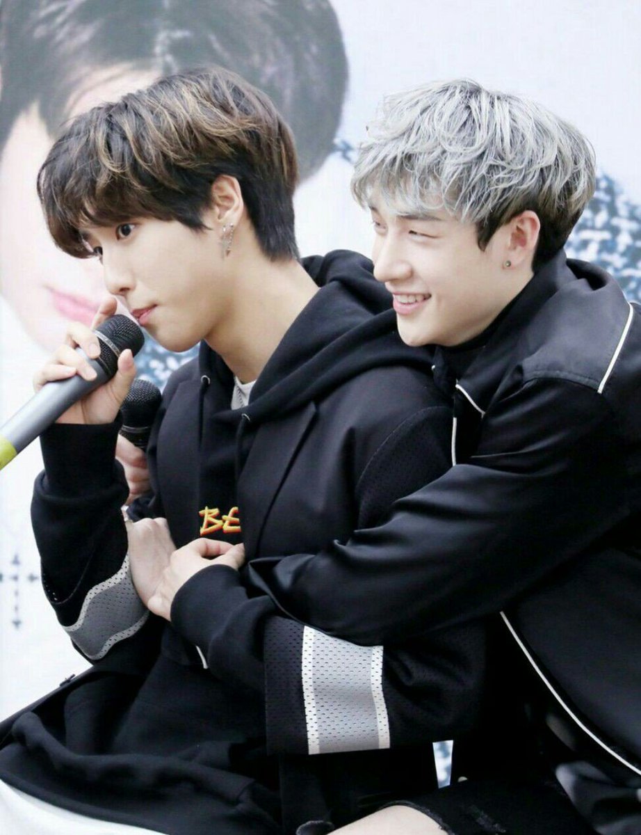 Сынмин чонин и чанбин. Бан чан и чонин. Сынмин и банчан. Чанмин stray kids. Stray kids сынмин.