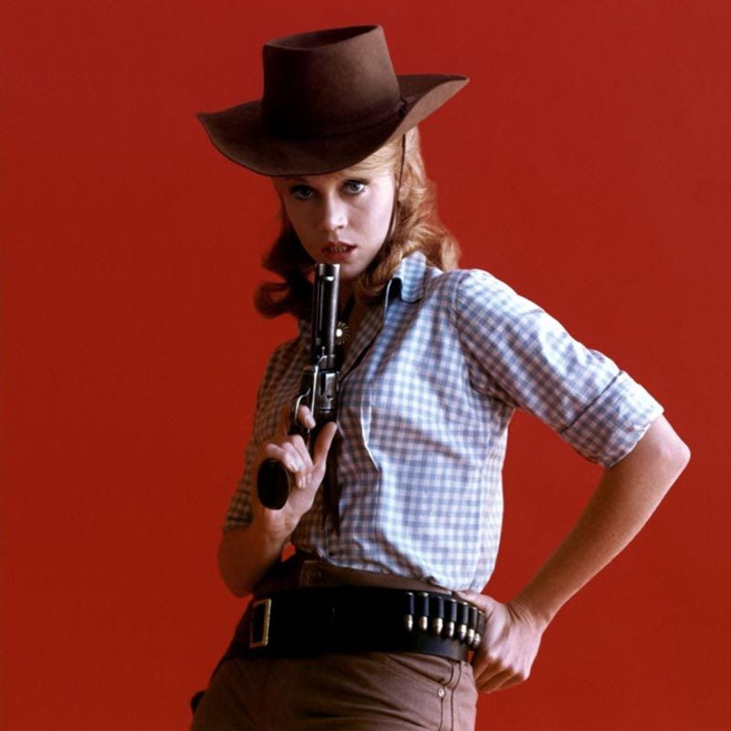 New Beverly Cinema On Twitter Jane Fonda In 35mm Cat Ballou 1965 Plays Tonight Tomorrow Friday Saturday At 6 30pm Paired With The Chase 1966 At 8 35pm Both Screen From Stunningly Shelleen manages to ride sideways in several scenes, while minstrels sing the ballad of cat ballou in between scenes. twitter