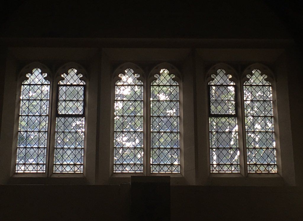 JulieGittoes's tweet photo. #Day22 #BreadAndButterVicaring welcomed R & Y1 children #Sunnyfields #school to learn about #church - as both a building for #prayer & people #BodyOfChrist... definitely not a museum; then @bpedmonton #TeamEdmonton social: music, food & conversation w new colleagues https://t.co/7X0Att3Xsy
