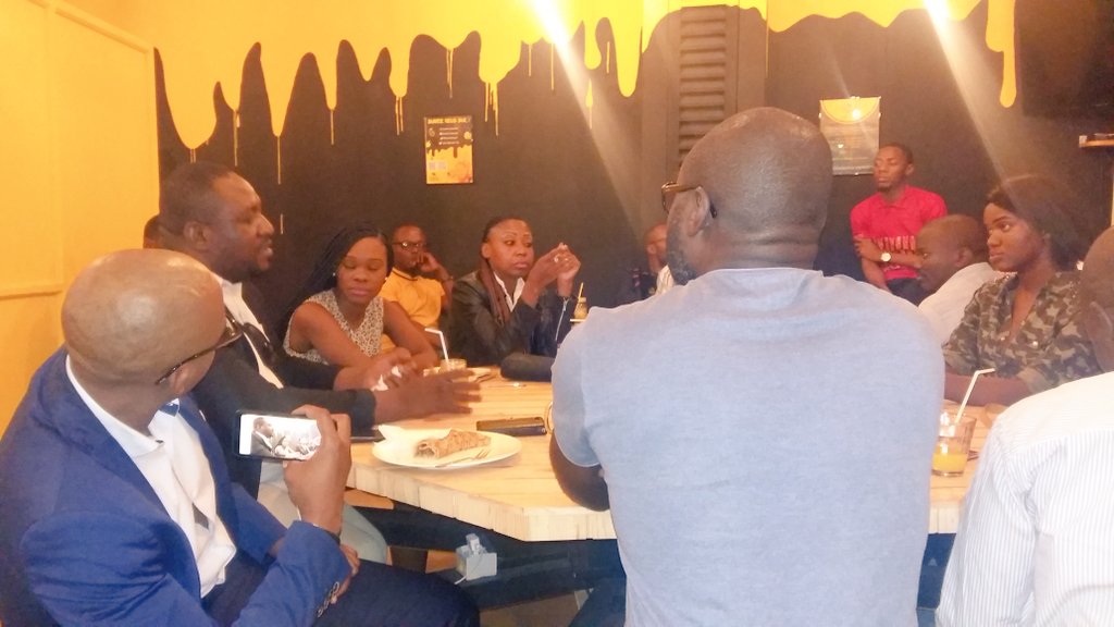 Hlcasbl's tweet photo. TALK &amp; INSPIRE #Agribusiness les jeunes ont besoin des modèles pour les attirer dans l'agriculture  #Entreprenariat #Agricole @UNCDFYouthStart @OSIWA1 @OSISA @Presidence_RDC @PNUDRDC @WVHungerFree @UyondukaPercy @FAO @SuisseRDC https://t.co/WRwtpZ6YyM