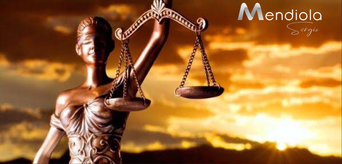 El #DiaDelAbogado se conmemora desde 1960, en honor a la primera clase de derecho en #México y el continente americano. 

¡Felicidades a todos los abogados! 🎉🎉