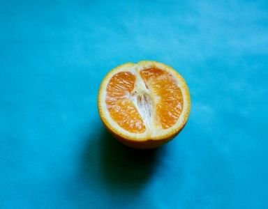 HealthistaTV's tweet image. Thrush symptoms may be embarrassing, but they’re also common. Consultant gynaecologist Dr. Fevzi Shakir has advice on a condition that affects three quarters of women buff.ly/2XeYtaP #thrush #Advice #commonproblems