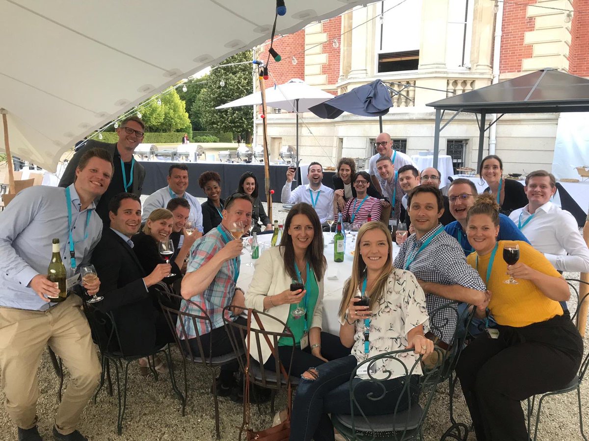 nichodkinson's tweet photo. Incredible week with the #Connectanddrive cohort in @Capgemini #LesFontaines campus. Amazing group of our next gen global leaders. A real honour to be part of the program this year 😊 #AppsMgt #LoveYourCareer #TalentX https://t.co/jozg2cYsfW