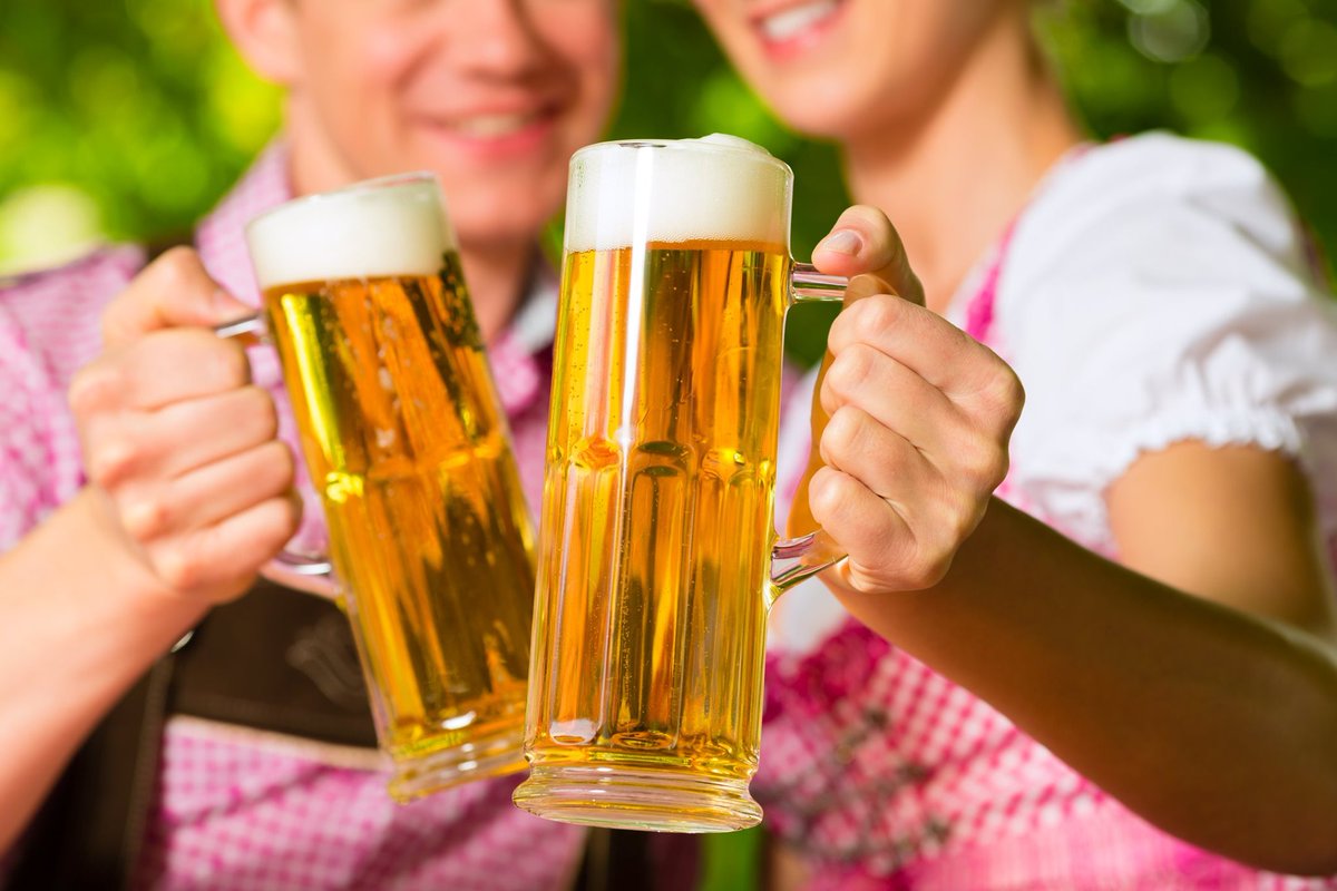 EdOktoberfest's tweet photo. Who's excited for #Edmonds #Rotary #Oktoberfest? Follow our *NEW* Facebook page for all news, updates and contests, including free pizzas. 🍕 https://t.co/7ghfGqzM8E https://t.co/OjGMMRqqy7