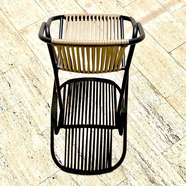 alutec_'s tweet photo. DoñaPakyta 
Design @carlosjimenez_design 
#chair #silla #aluminio #aluminium #diseño #design #interiorismo #interiordesign #architecture #arquitectura #decoracion #decoration #decoracioninteriores #calidad #quality #apilable #stackable #terraza #terrace … https://t.co/GDVoyZb3fz https://t.co/xCDdJX28Ix