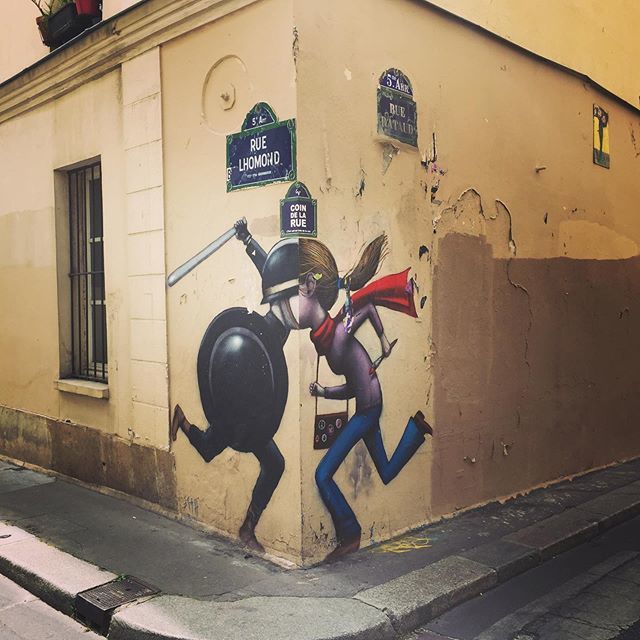 #graffiti #artonthestreet #paris #cornerstreet #funnygraffiti 🏃🏽‍♀️🏃🏽‍♂️ ift.tt/2LRf1Um