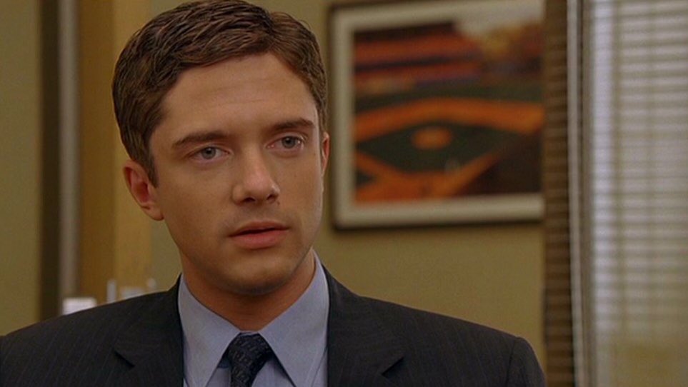 Happy birthday Topher Grace. I really enjoyed In good company, a very pleasant film. 