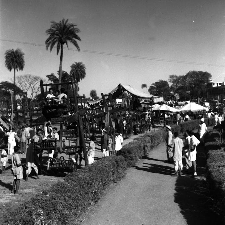 Children fair in Delhi,1951
#olddelhi #newdelhiindia #fair #historyofdelhi #indraprasta