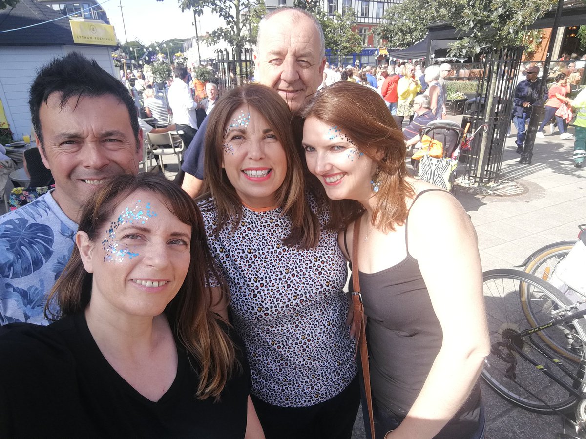 LancsLass_Maria's tweet image. Looking forward to seeing @kylieminogue soon at @LythamFestival #LF10 🎉🎉