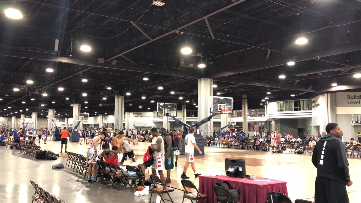 RSCCBasketball's tweet photo. We are back in Atlanta looking for Raiders at @hoopseen #BOTS19 !! #WhosNext #BuiltByRoane #ComeHoopInHarriman https://t.co/1MrxyfG2Hz